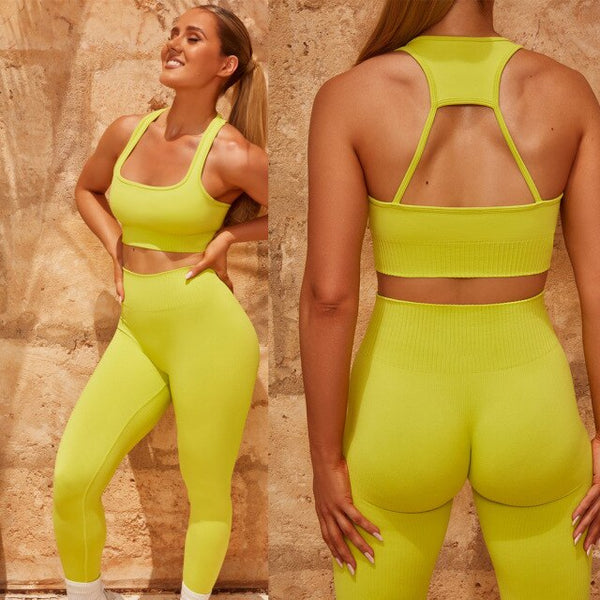 ACTIVE WEAR SET